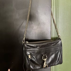 Mac Crossbody